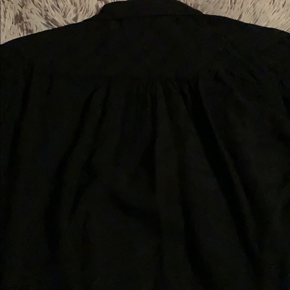 Universal Thread black button down - Picture 2 of 3